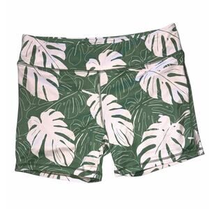 Hamakua White Palm Green Activewear Shorts size Medium